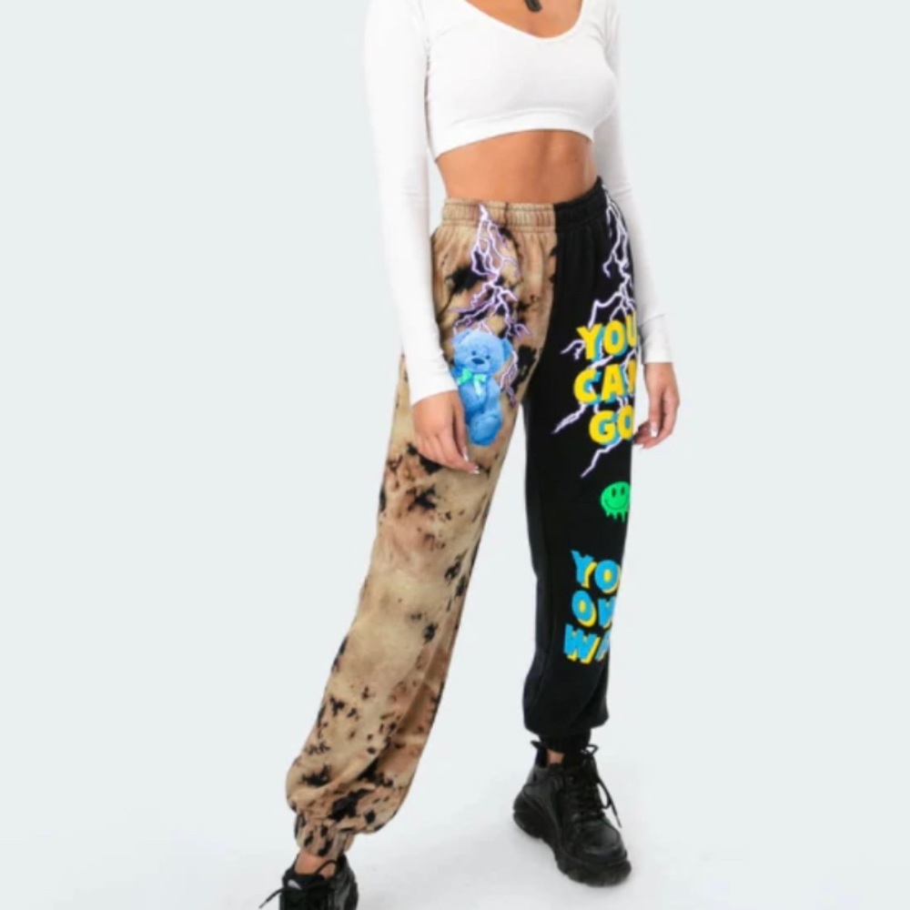 Edikted Graphic Sweatpants XS